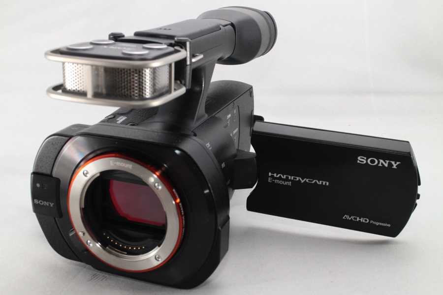 撮影再生ダビングOK 良品　SONY CCD-TR3000　付属品あり　Hi8 撮影再生ダビングOK 良品 SONY CCD-TR3000 付属品あり Hi8